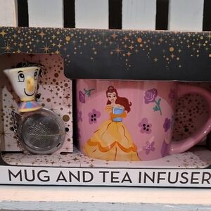 Disney's Beauty & The Beast Belle Mug & Chip Tea Infuser Gift Set | Brand New.